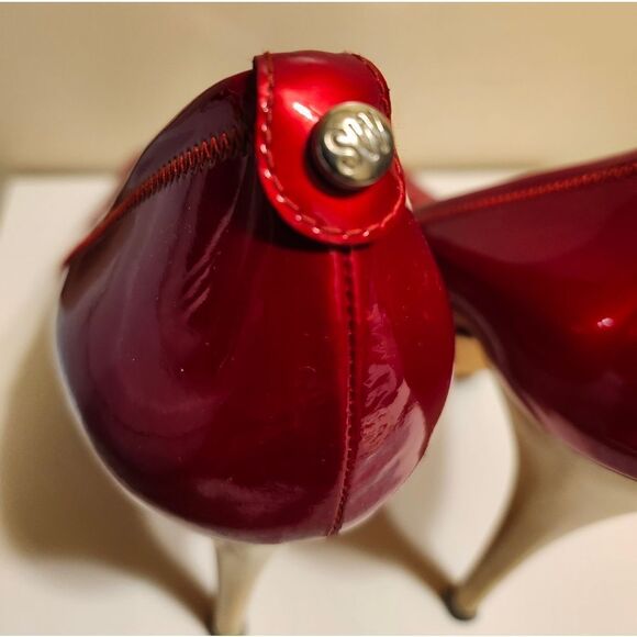 Stuart Weitzman Avignon Red Patent Leather Peep Toe Platform Pumps sz.8 Ret $425 - Picture 9 of 11